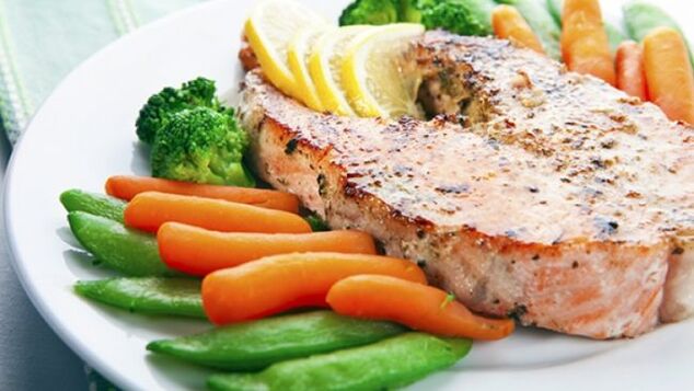 ryby a zelenina pro ketogenní dietu